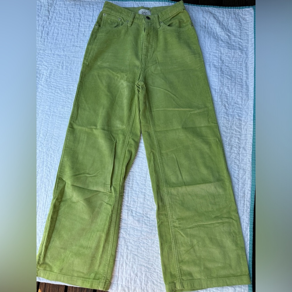 Urban outfitters lime green corduroy wide leg pants size 26